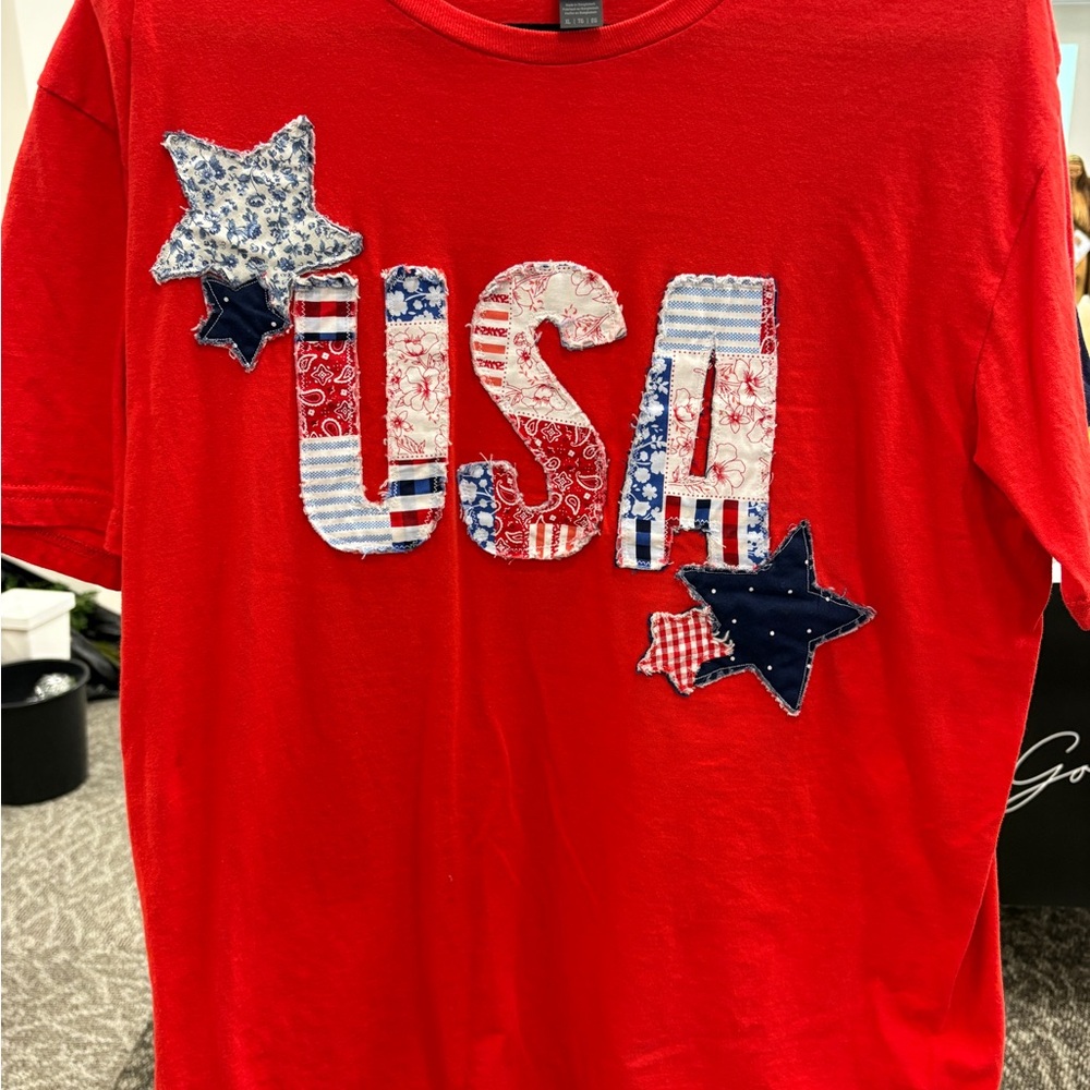 Gildan Red Patriotic Short Sleeve Tee XL